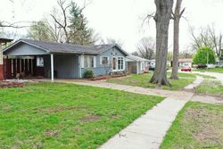 Bank Foreclosures in HAZELWOOD, MO
