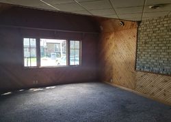 Bank Foreclosures in EARLVILLE, IL