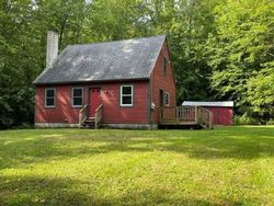 Bank Foreclosures in HILLSBOROUGH, NH