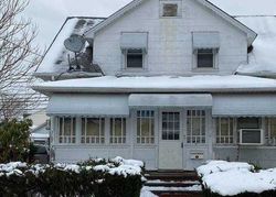 Bank Foreclosures in MINEOLA, NY