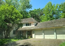 Bank Foreclosures in WAYZATA, MN