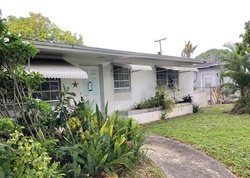 Bank Foreclosures in PEMBROKE PINES, FL