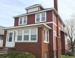 Bank Foreclosures in WHITING, IN