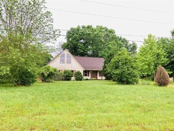 Bank Foreclosures in CUB RUN, KY