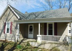 Bank Foreclosures in LAWRENCEBURG, KY