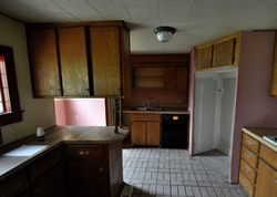 Bank Foreclosures in SILOAM SPRINGS, AR