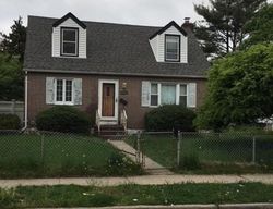Bank Foreclosures in UNIONDALE, NY