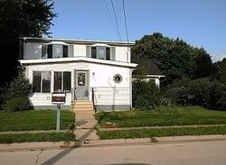 Bank Foreclosures in CHERRY VALLEY, IL