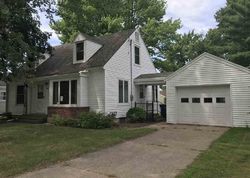 Bank Foreclosures in CLINTONVILLE, WI