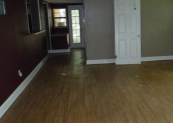 Bank Foreclosures in LACOMBE, LA