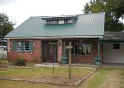 Bank Foreclosures in PINEVILLE, MO