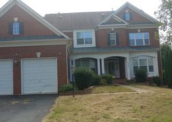 Bank Foreclosures in TRIANGLE, VA