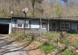 Bank Foreclosures in SHELBIANA, KY