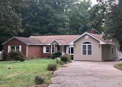 Bank Foreclosures in HUGHESVILLE, MD