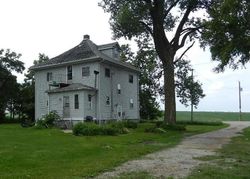 Bank Foreclosures in GARRISON, IA