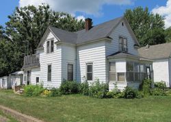 Bank Foreclosures in NEW RICHMOND, WI