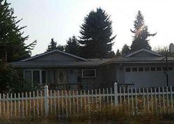 Bank Foreclosures in GLADSTONE, OR