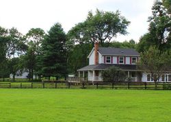 Bank Foreclosures in LOVETTSVILLE, VA