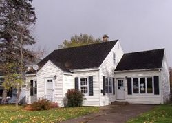 Bank Foreclosures in IRON RIVER, MI