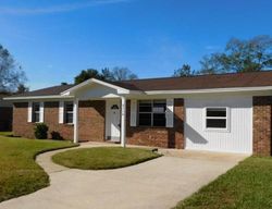 Bank Foreclosures in CANTONMENT, FL