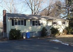 Bank Foreclosures in HOLLISTON, MA