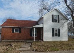 Bank Foreclosures in RIVERTON, IL