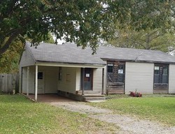 Bank Foreclosures in TUTTLE, OK