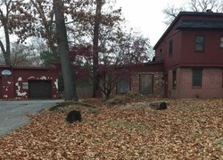 Bank Foreclosures in PEQUANNOCK, NJ