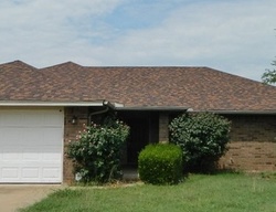 Bank Foreclosures in CACHE, OK