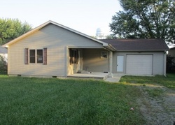 Bank Foreclosures in DALEVILLE, IN