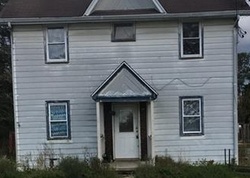 Bank Foreclosures in PETROLIA, PA