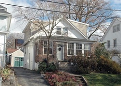 Bank Foreclosures in HIGHLAND PARK, NJ