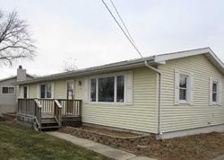 Bank Foreclosures in INDEPENDENCE, IA