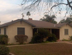 Bank Foreclosures in LINDSAY, CA