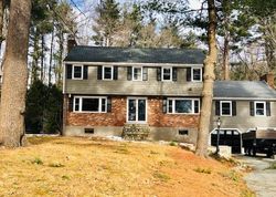 Bank Foreclosures in LYNNFIELD, MA