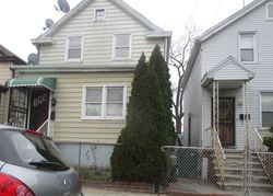 Bank Foreclosures in COLLEGE POINT, NY