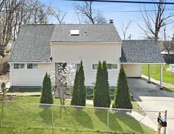 Bank Foreclosures in OLD BRIDGE, NJ