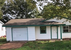 Bank Foreclosures in NOBLE, OK