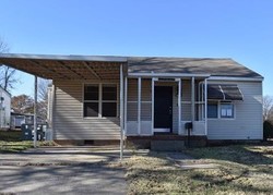 Bank Foreclosures in CHICKASHA, OK