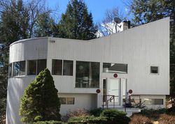 Bank Foreclosures in POUND RIDGE, NY