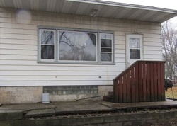 Bank Foreclosures in PONTIAC, IL