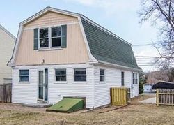 Bank Foreclosures in GEORGETOWN, MA