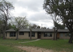 Bank Foreclosures in CENTER POINT, TX