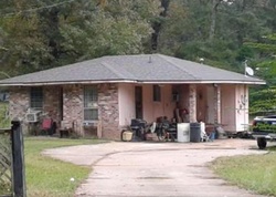 Bank Foreclosures in SAINT FRANCISVILLE, LA