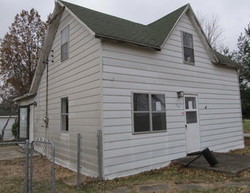 Bank Foreclosures in POCAHONTAS, IL