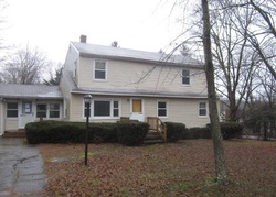 Bank Foreclosures in COLUMBIA, CT