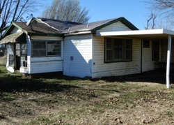 Bank Foreclosures in HOLCOMB, MO