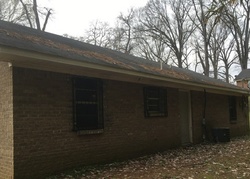 Bank Foreclosures in CHARLESTON, MS