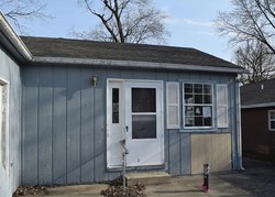 Bank Foreclosures in MOUNT VERNON, IL