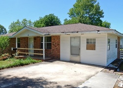 Bank Foreclosures in RUSSELLVILLE, AL